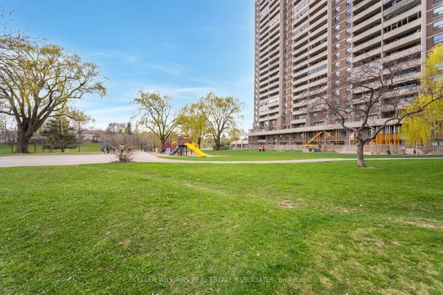 Additional image 29 of 3390 Weston Rd Unit 1104