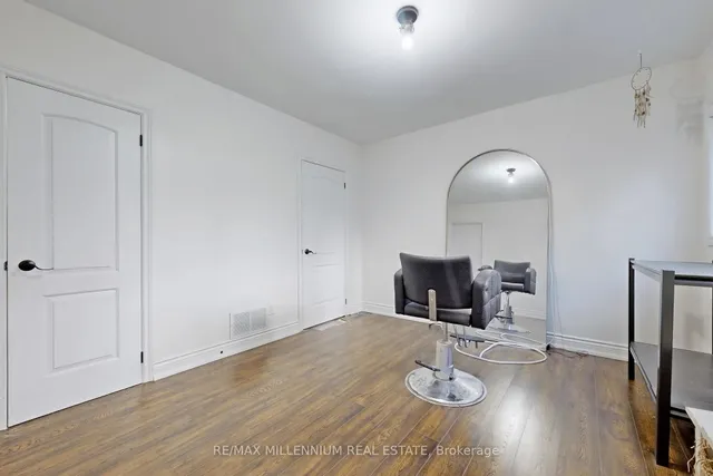 Additional image 28 of 38 Northfield Rd