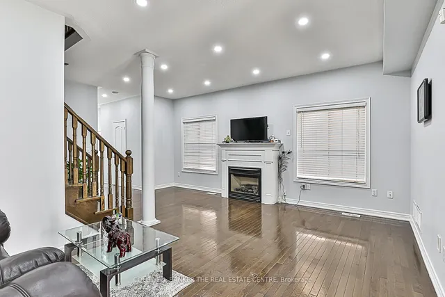 Additional image 9 of 43 Crystalview Cres