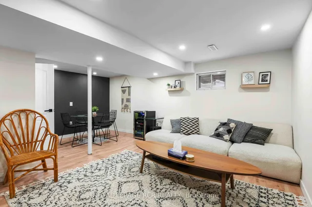 Additional image 41 of 46 Dearbourne Blvd Unit 32