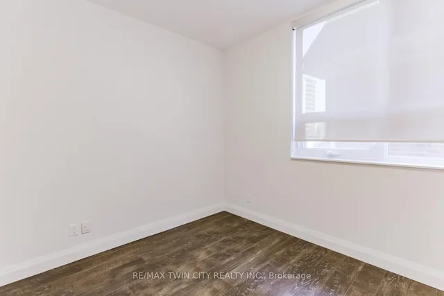 Additional image 16 of 399 Queen St Unit 201