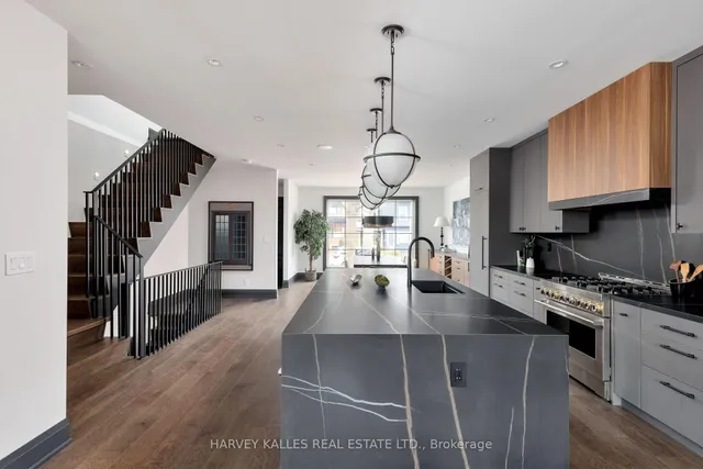 Additional image 12 of 498 Roxton Rd