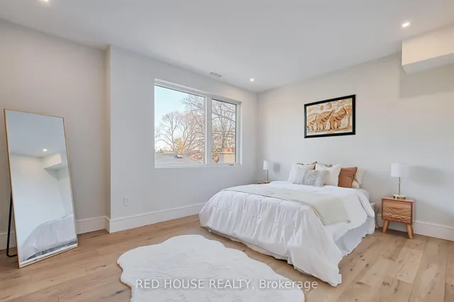 Additional image 32 of 27 Inverleigh Dr