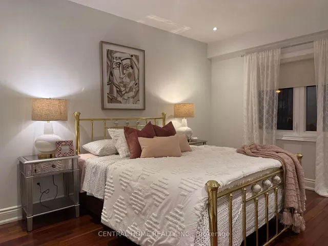 Additional image 24 of 298 Poyntz Ave