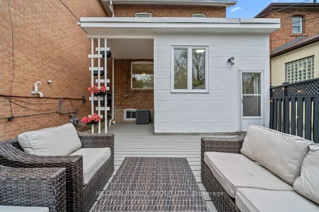 Additional image 41 of 168 Roslin Ave