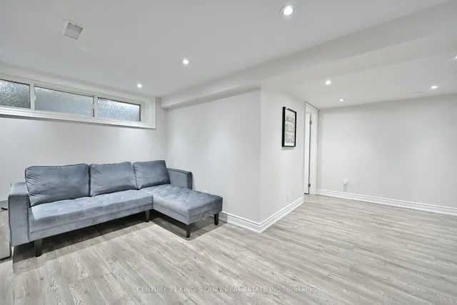 Additional image 24 of 10 Billington Cres