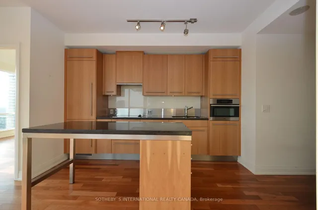 Additional image 7 of 80 John St Unit 2303