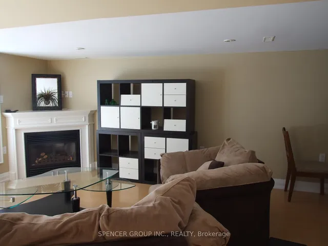 Additional image 9 of 1484 Inuit Tr