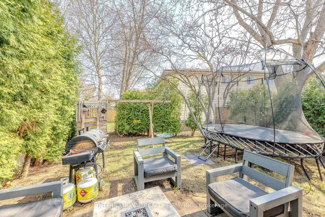 Additional image 47 of 1291 Consort Cres