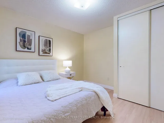 Additional image 27 of 828 Cardington St