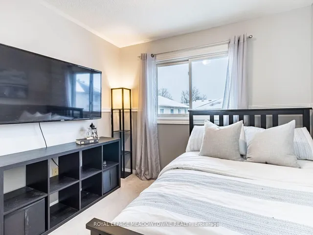 Additional image 26 of 73 Townley Cres