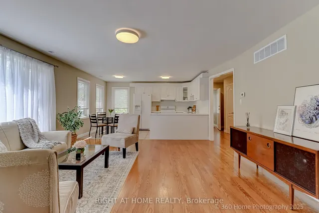 Additional image 22 of 274 Pharmacy Ave