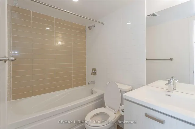 Additional image 10 of 125 Redpath Ave Unit 802