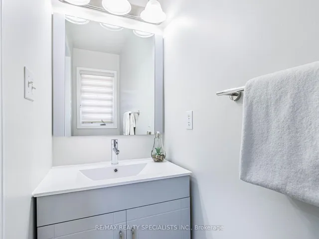 Additional image 6 of 10 Chestermere Cres