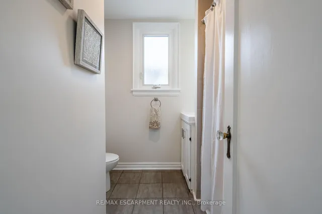 Additional image 29 of 11 Huxley Ave