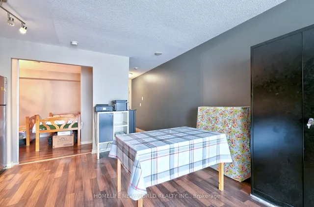 Additional image 8 of 38 Joe Shuster Way Unit 421