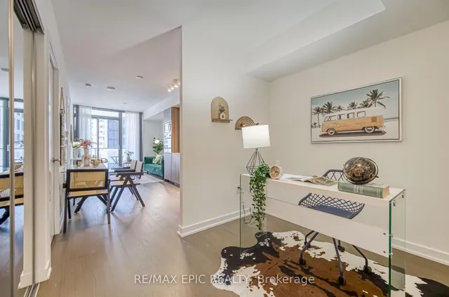 Additional image 4 of 11 Wellesley St Unit 909