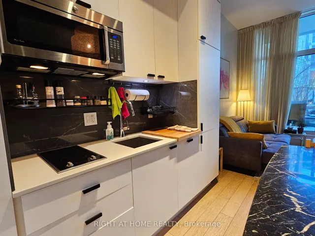 Additional image 13 of 576 Front St Unit 210