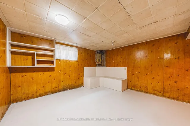 Additional image 18 of 8 Sinclair Crt