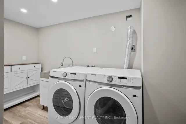 Additional image 40 of 1041 Shepherd's Dr