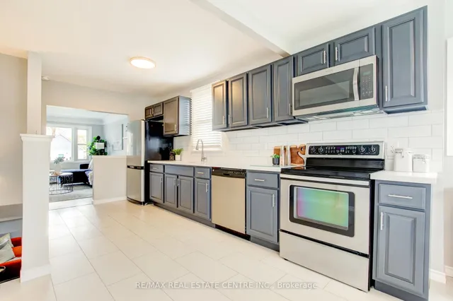 Additional image 12 of 182 Glennie Ave