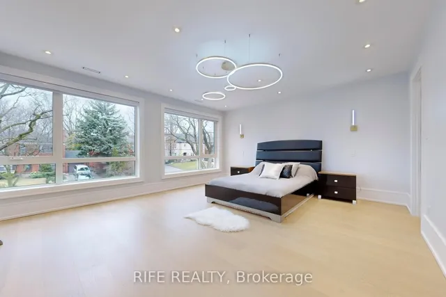 Additional image 22 of 615 Briar Hill Ave