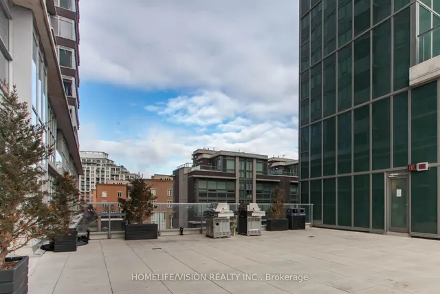 Additional image 25 of 55 East Liberty St Unit 315