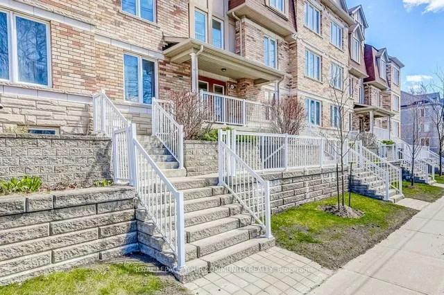 Additional image 3 of 651 Warden Ave Unit D38