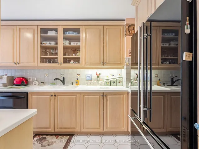 Additional image 5 of 220 Walmer Rd