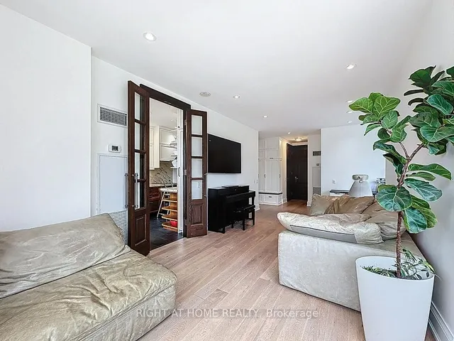 Additional image 22 of 5 Northtown Way Unit 316