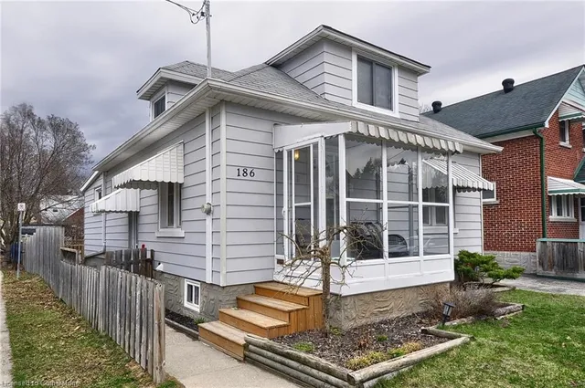 Additional image 3 of 186 Wentworth Ave