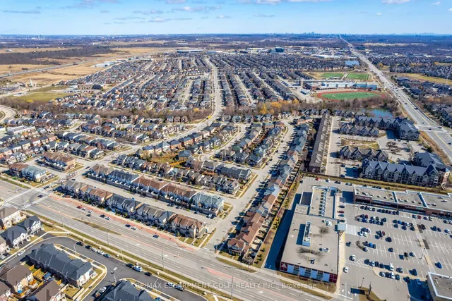 Additional image 37 of 4043 Gunby Cres