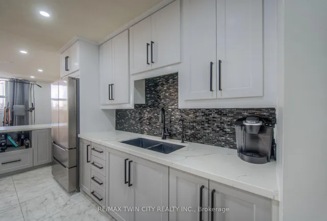 Additional image 8 of 185 Kehl St Unit 410
