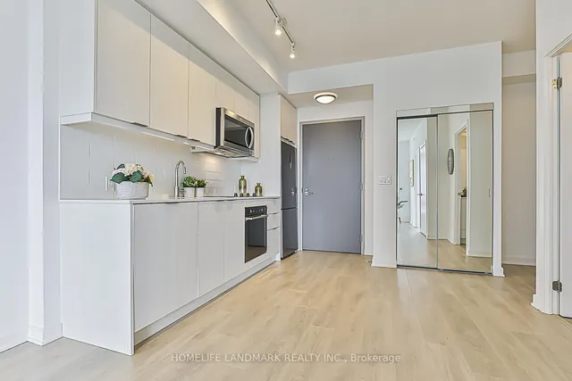 Additional image 4 of 38 Forest Manor Rd Unit 901