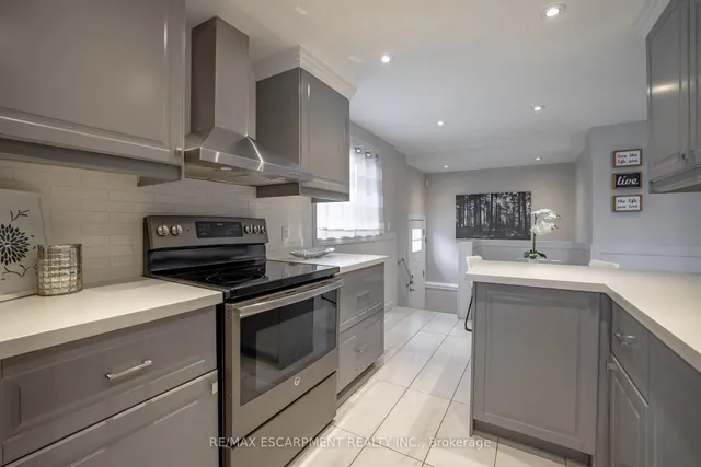 Additional image 10 of 116 Broker Dr