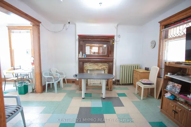 Additional image 3 of 35 Huron St