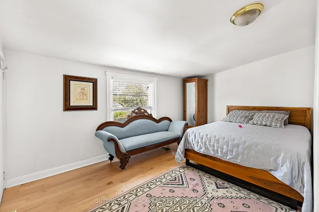 Additional image 11 of 1052 Glengrove Ave