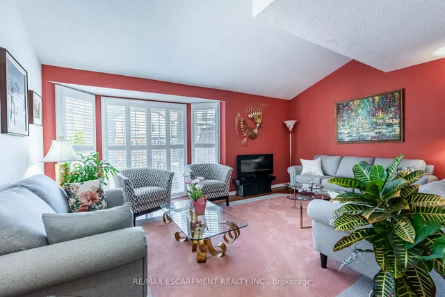 Additional image 17 of 1508 UPPER MIDDLE Rd Unit 6