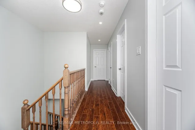 Additional image 18 of 4 Edsel Rd