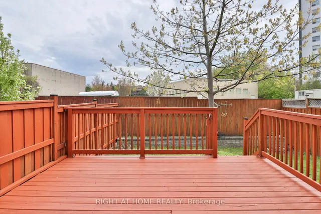 Additional image 19 of 72 Jeremiah Lane