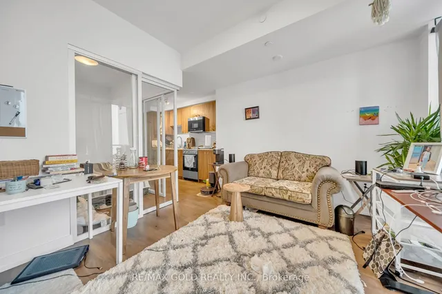 Additional image 11 of 15 Wellington St Unit 2905