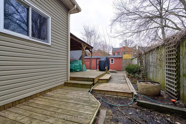 Additional image 43 of 109 Victoria Ave