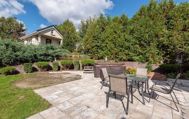 Additional image 33 of 2670 Embleton Rd