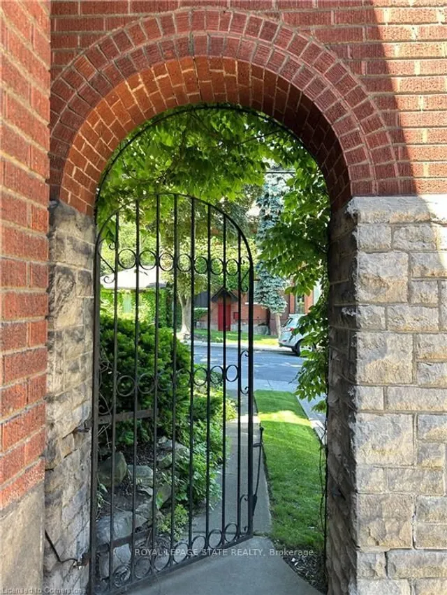 Additional image 47 of 247 MacNab St