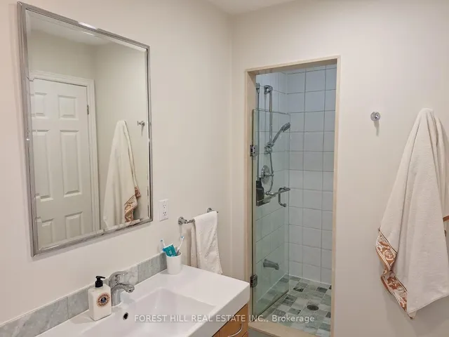 Additional image 17 of 429 Connaught Ave