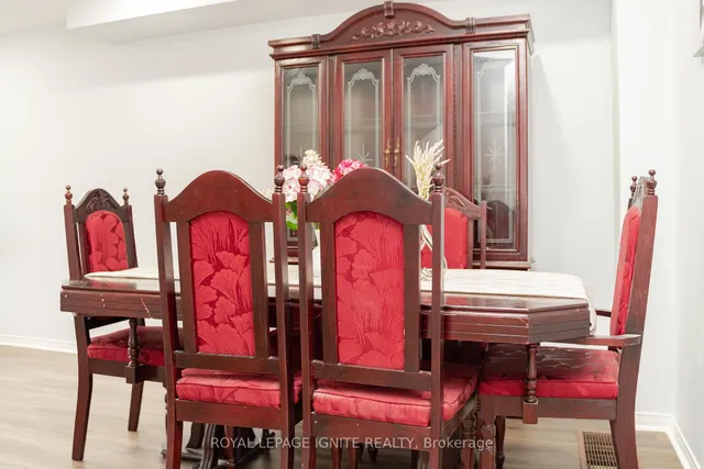 Additional image 10 of 1480 Britannia Rd Unit 14