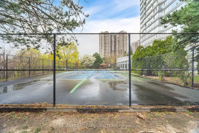 Additional image 16 of 50 Kingsbridge Gdn Circ Unit 1714