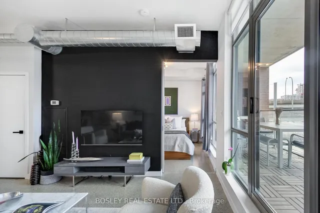 Additional image 17 of 549 King St Unit #210