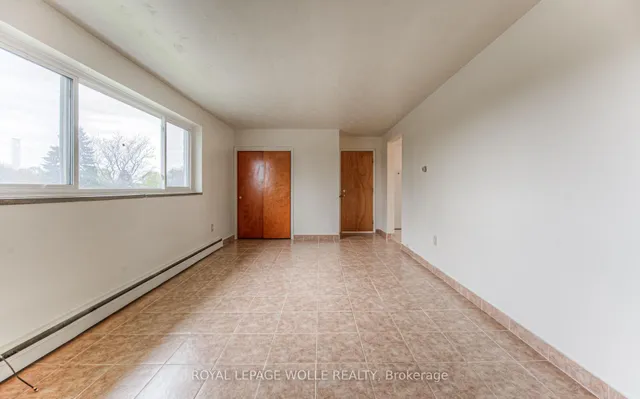 Additional image 14 of 24 Cait Ave