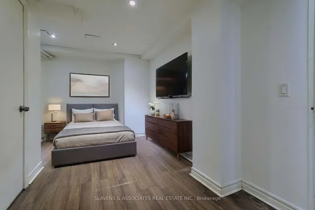 Additional image 32 of 72 Belgravia Ave